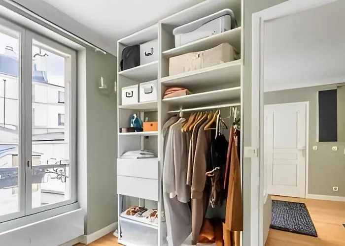 Very Cosy Flat Center Of Montmartre Paris